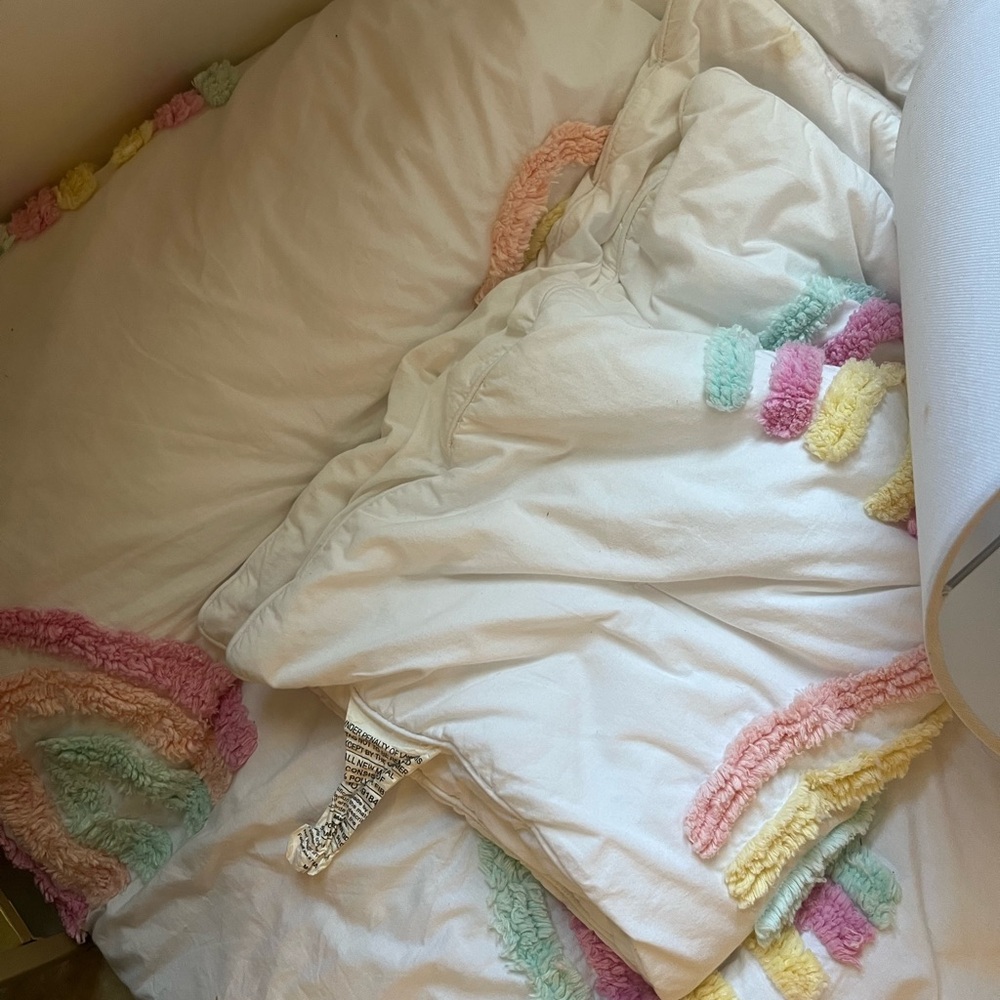 Pottery barn toddler bedding